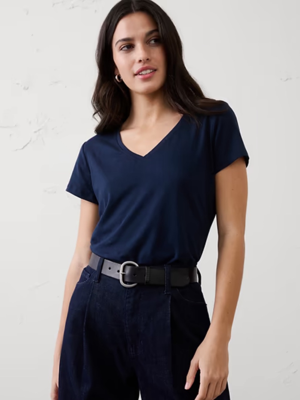 Banana Republic Women’s Short Sleeve V-neck Tee - galaxy blue